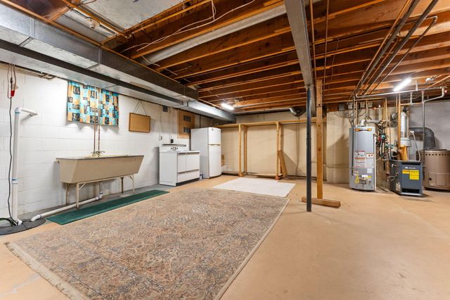 136 Country Club Drive, La Porte, IN 46350