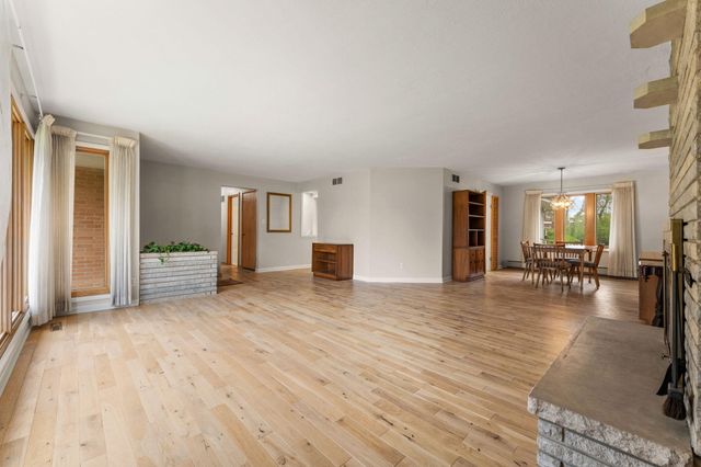 136 Country Club Drive, La Porte, IN 46350