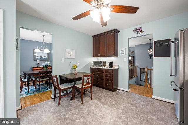 6415 HICKORY LN, Sykesville, MD 21784