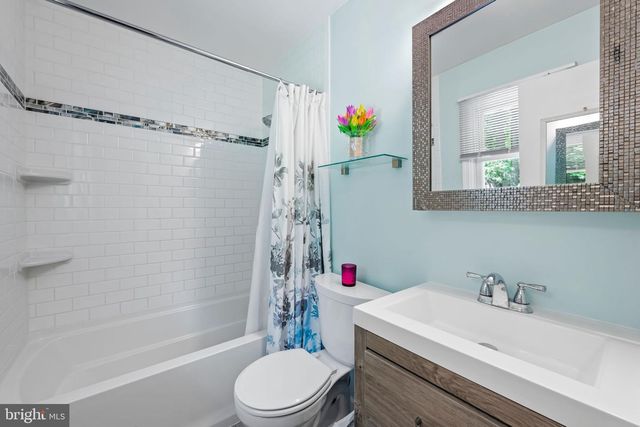6415 HICKORY LN, Sykesville, MD 21784