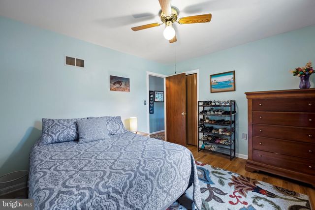 6415 HICKORY LN, Sykesville, MD 21784