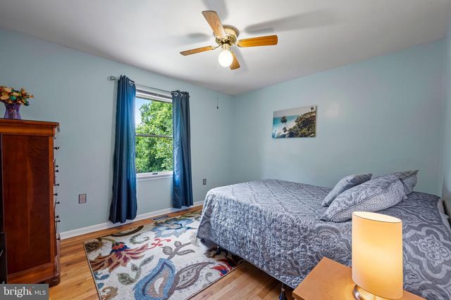 6415 HICKORY LN, Sykesville, MD 21784