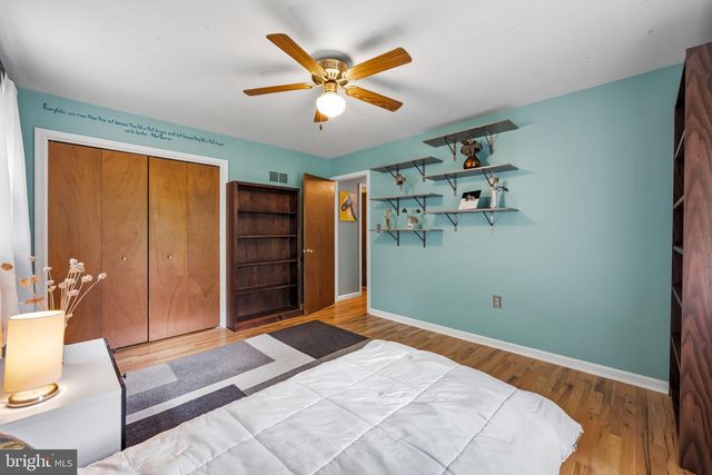 6415 HICKORY LN, Sykesville, MD 21784