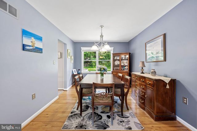 6415 HICKORY LN, Sykesville, MD 21784