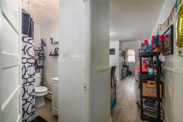 12 Louisburg Place, Providence, RI 02909