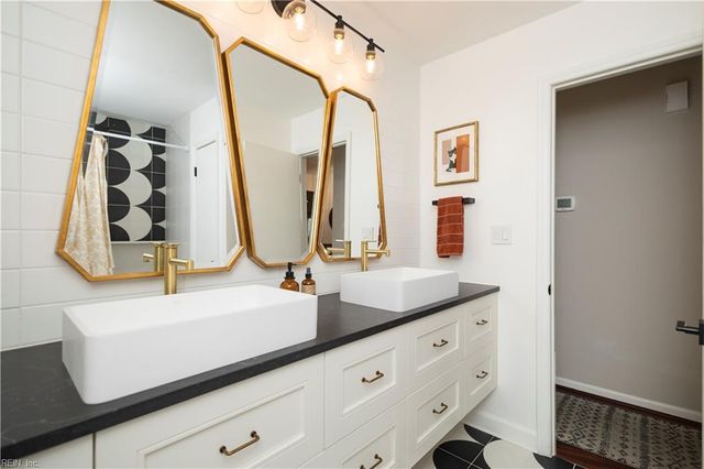 2220 Wind Branch CIR, Virginia Beach, VA 23456