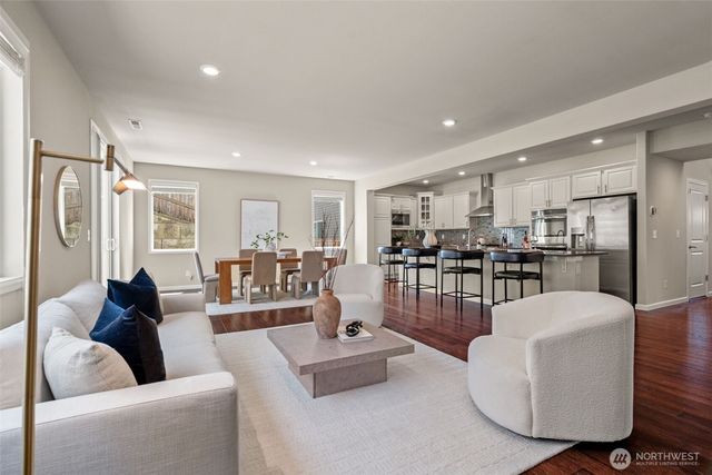 21221 41st Avenue SE, Bothell, WA 98021