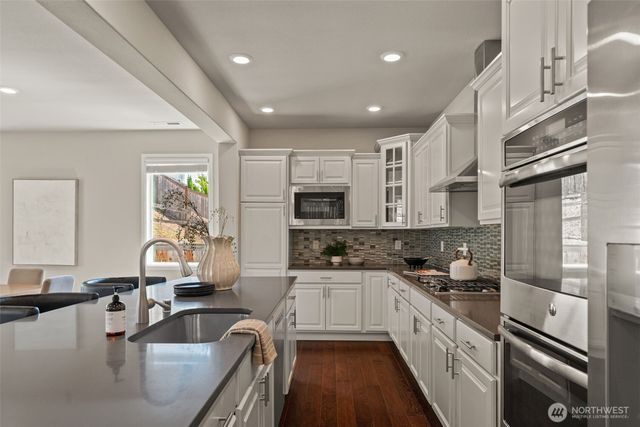 21221 41st Avenue SE, Bothell, WA 98021