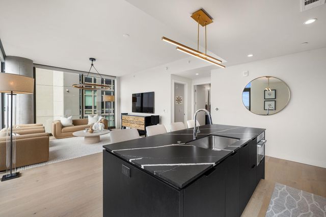 44 East Ave 1801, Austin, TX 78701