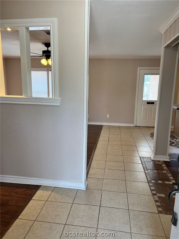 2600 East Villa Maria Road, Bryan, TX 77802 — photo 2