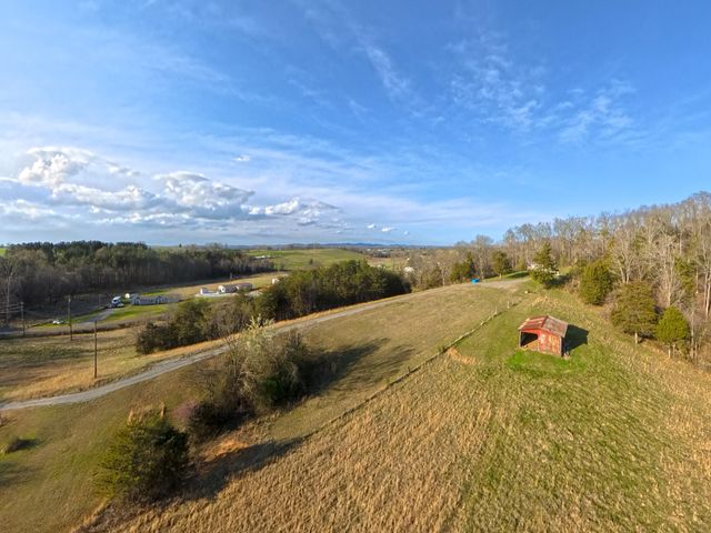 111 County Road 461, Englewood, TN 37329