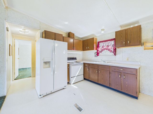 111 County Road 461, Englewood, TN 37329