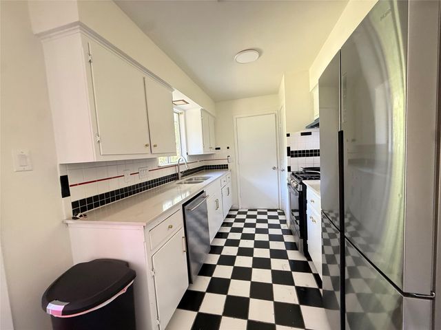3401 Thomas Kincheon ST, Austin, TX 78745