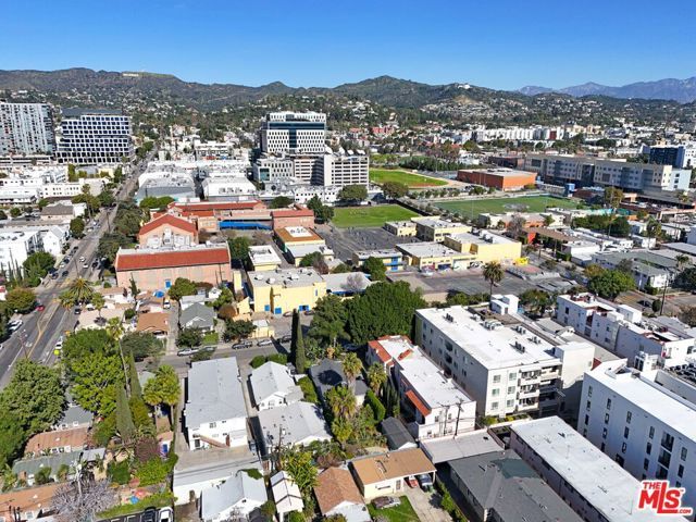 5830 La Mirada Avenue, Los Angeles, CA 90038