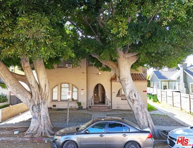 5830 La Mirada Avenue, Los Angeles, CA 90038