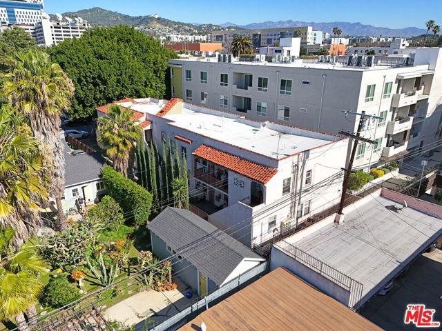 5830 La Mirada Avenue, Los Angeles, CA 90038