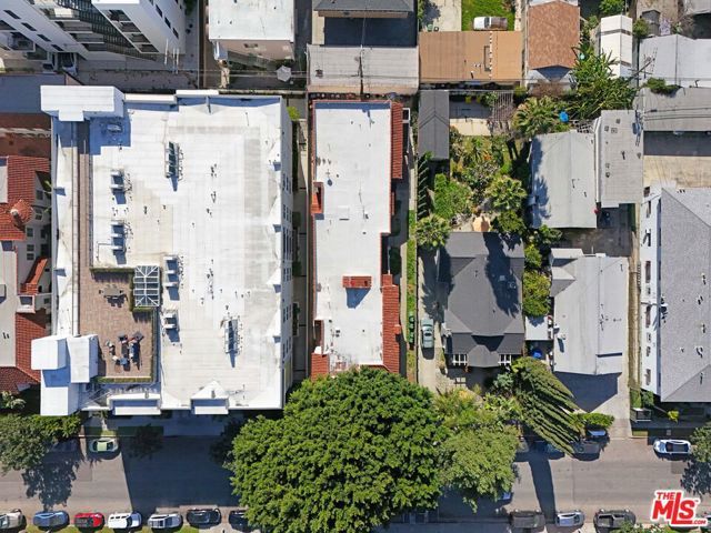 5830 La Mirada Avenue, Los Angeles, CA 90038