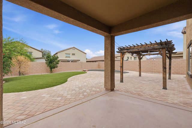 8978 W Cloudwood Drive, Marana, AZ 85653