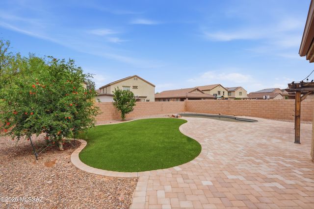 8978 W Cloudwood Drive, Marana, AZ 85653