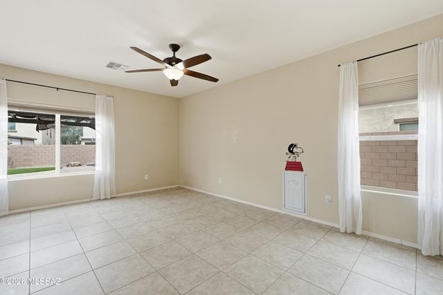 8978 W Cloudwood Drive, Marana, AZ 85653