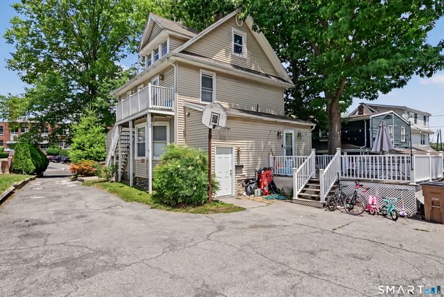 44 Toms Road, Stamford, CT 06902