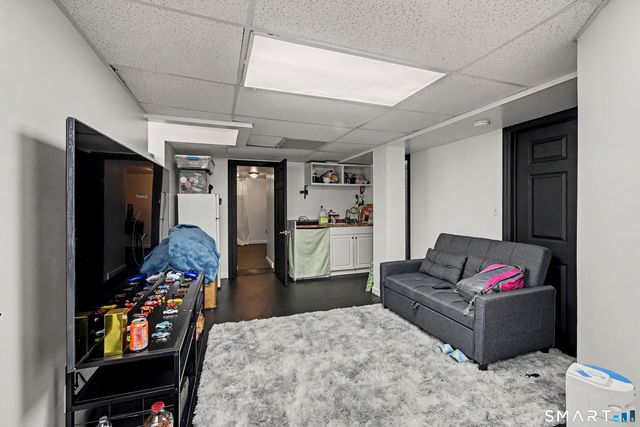 44 Toms Road, Stamford, CT 06902