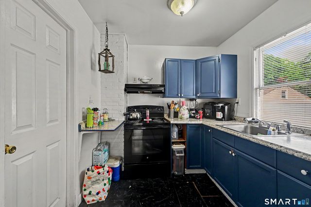 44 Toms Road, Stamford, CT 06902