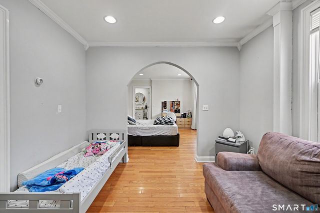 44 Toms Road, Stamford, CT 06902