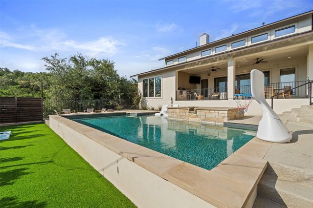204 Ringtail Stream DR, Lakeway, TX 78738