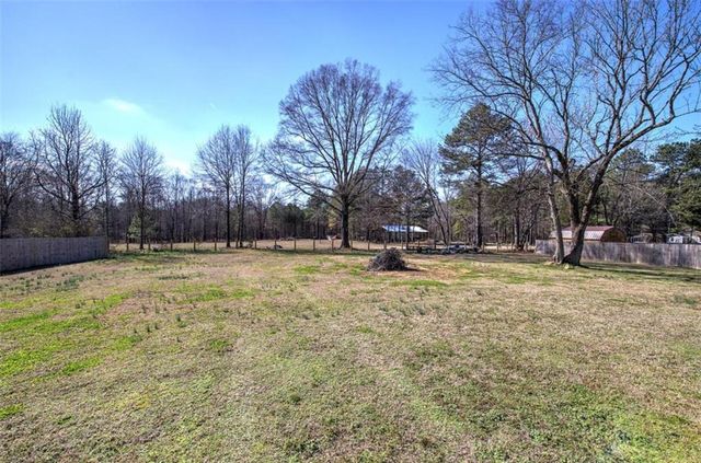 92 SW S Avery SW Road, Rome, GA 30165