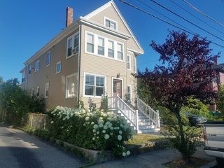 68 Burnside 1, Medford, MA 02155