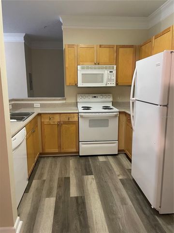 8824 VILLA VIEW CIRCLE 202, Orlando, FL 32821