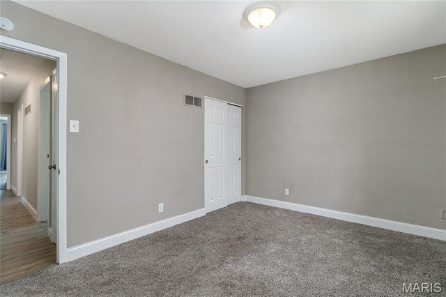 10500 Green Slope Drive, St Louis, MO 63136