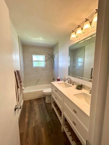 1902 SW 22nd Avenue, Boynton Beach, FL 33426