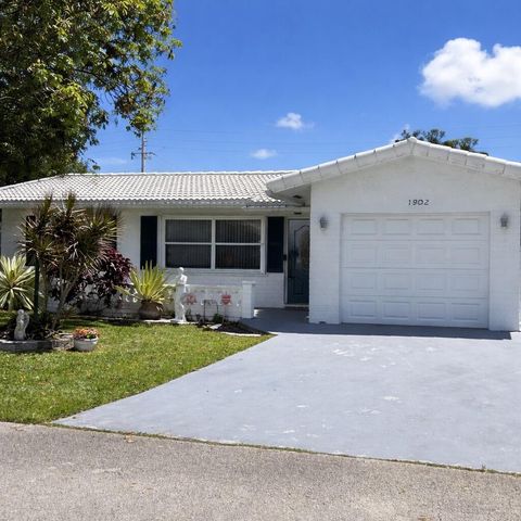 1902 SW 22nd Avenue, Boynton Beach, FL 33426