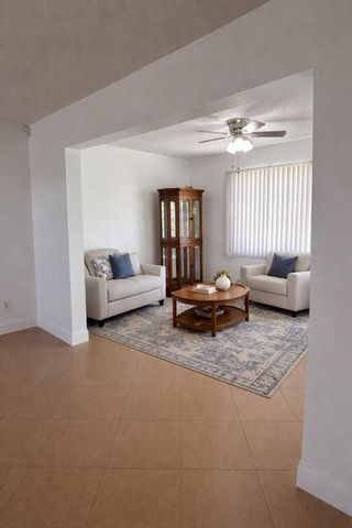 1902 SW 22nd Avenue, Boynton Beach, FL 33426