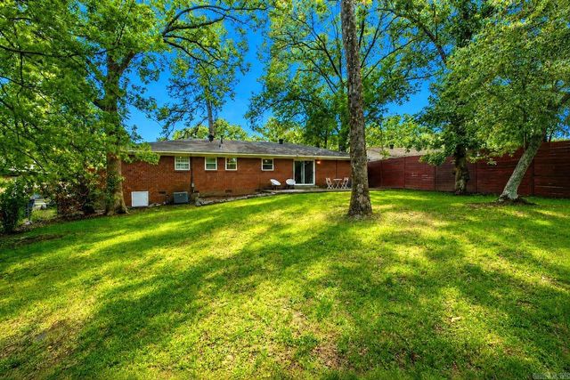 1707 Crestwood Road, North Little Rock, AR 72116