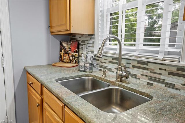 317 Crafton Street, Winston-salem, NC 27103