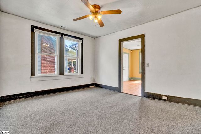 526 Perry Avenue, Greenville, SC 29611