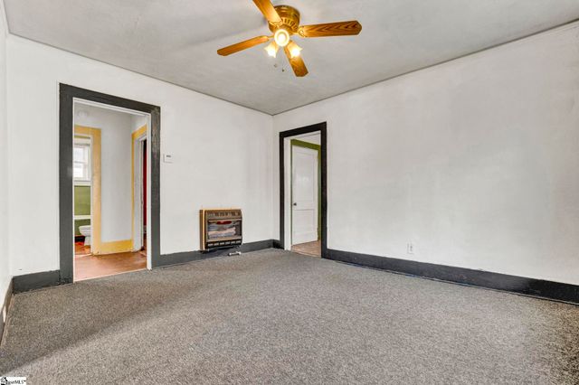 526 Perry Avenue, Greenville, SC 29611