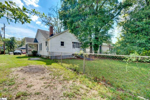 526 Perry Avenue, Greenville, SC 29611