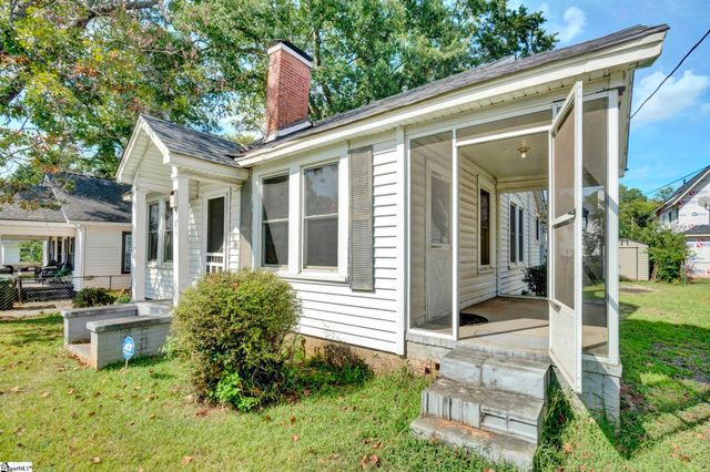 526 Perry Avenue, Greenville, SC 29611