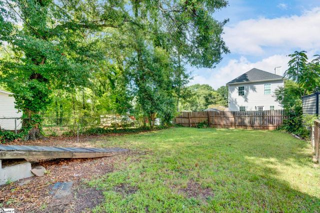526 Perry Avenue, Greenville, SC 29611
