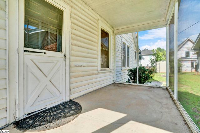 526 Perry Avenue, Greenville, SC 29611