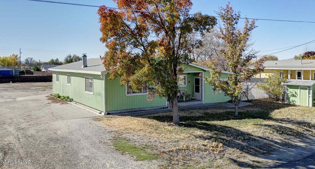 3395 Duane Drive, Fallon, NV 89406