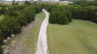38 Jubilee Farm Road, Bells, TX 75414