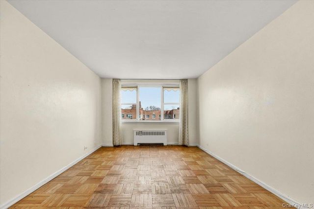 80 Knolls Crescent 6B, Bronx, NY 10463