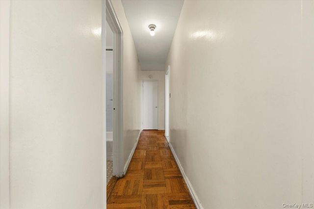 80 Knolls Crescent 6B, Bronx, NY 10463