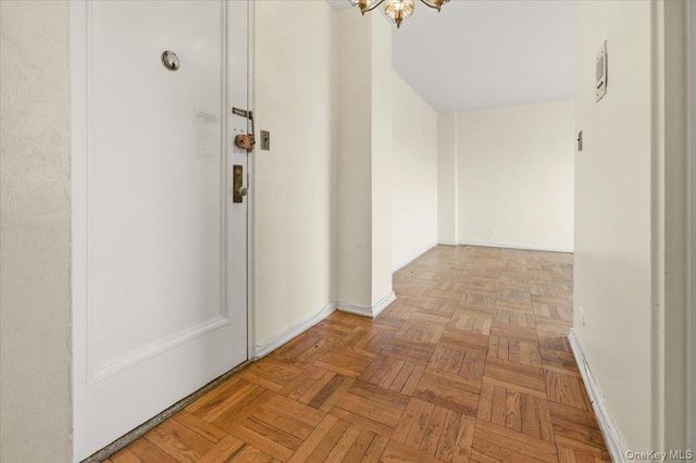 80 Knolls Crescent 6B, Bronx, NY 10463