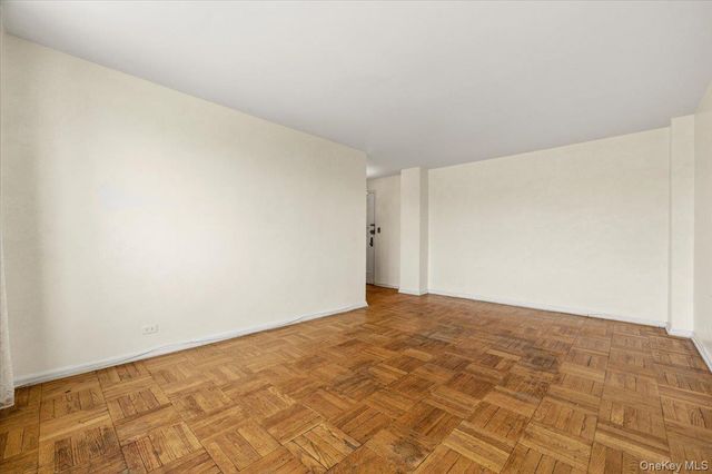 80 Knolls Crescent 6B, Bronx, NY 10463